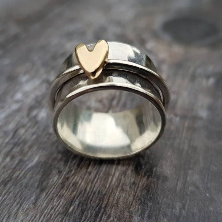 Mely - Anillo de plata con corazón dorado