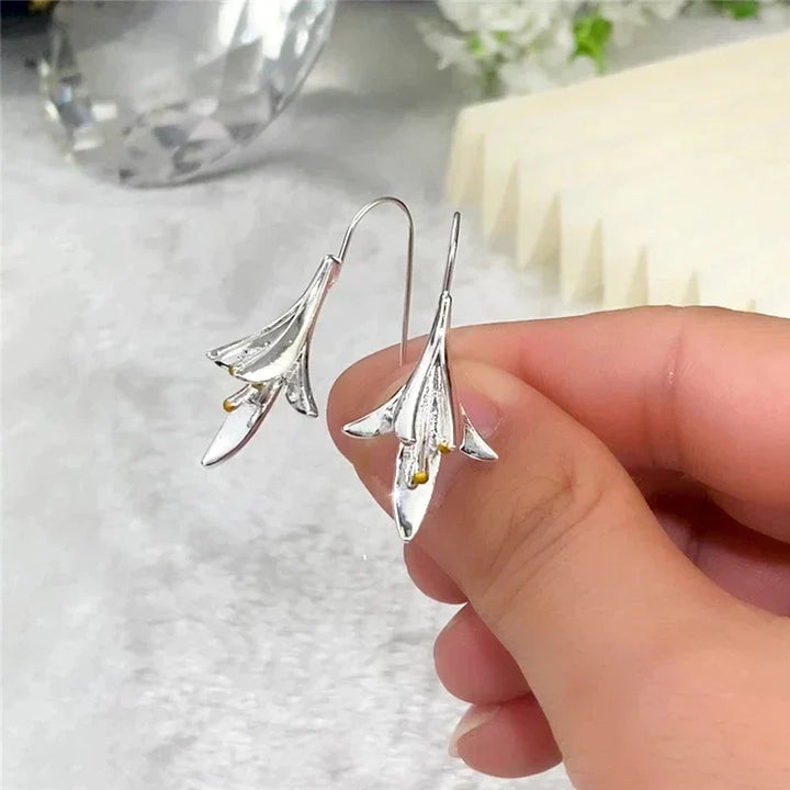 Pendientes con flores de plata
